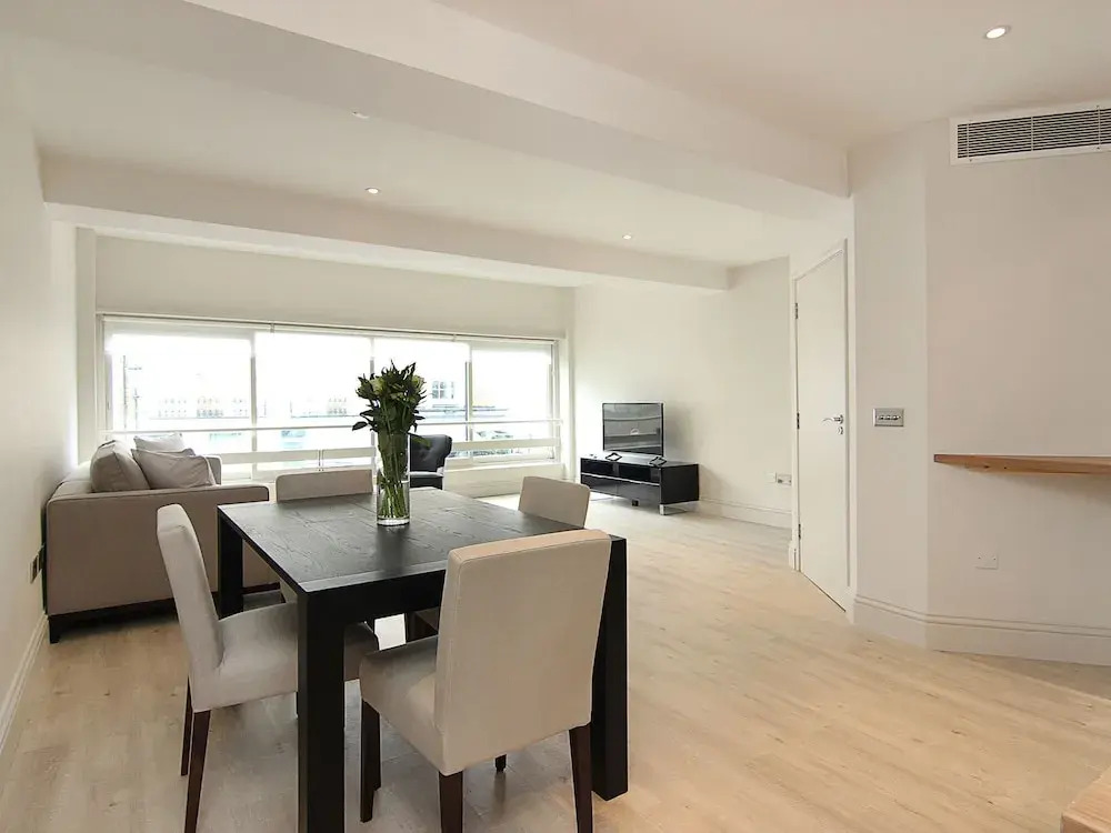 Spacious Buckhingham Palace Hyde Park Lambeth
