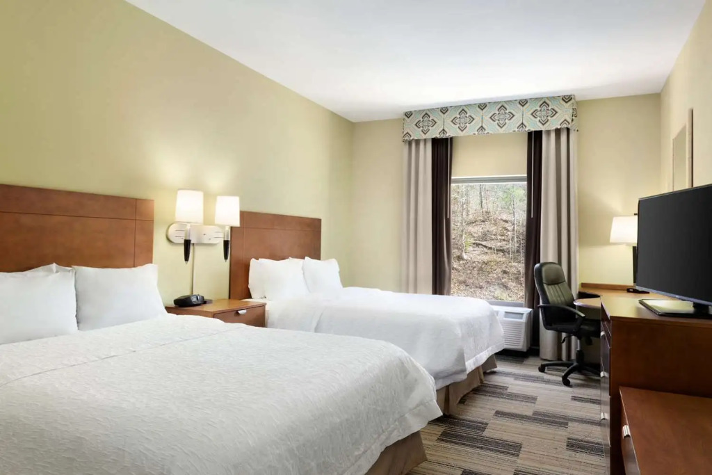 Hampton Inn & Suites Birmingham Airport Area