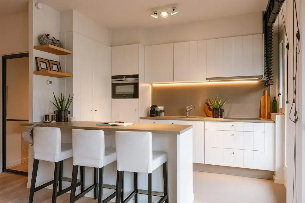 Modern Apartment Close to the Beach