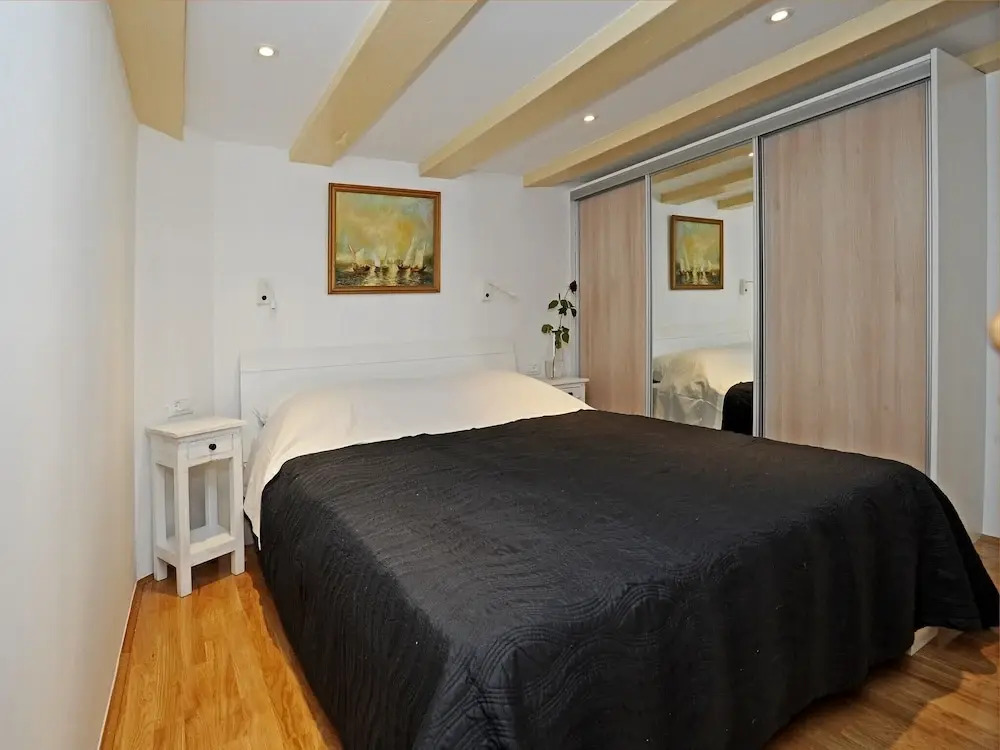 Atento Apartments