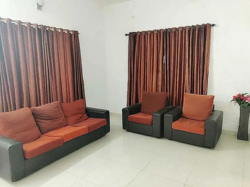 Swarna Sudarshan Service Apartments Sholinganallur