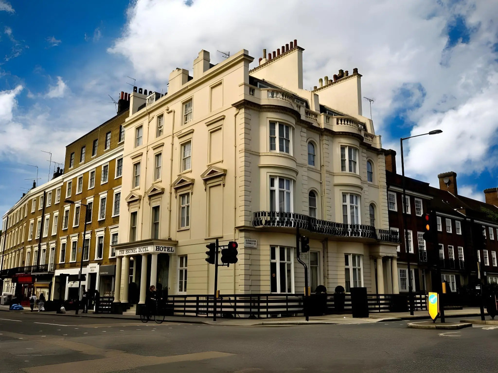Brunel Hotel