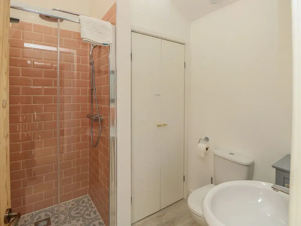 1 Star Cottages