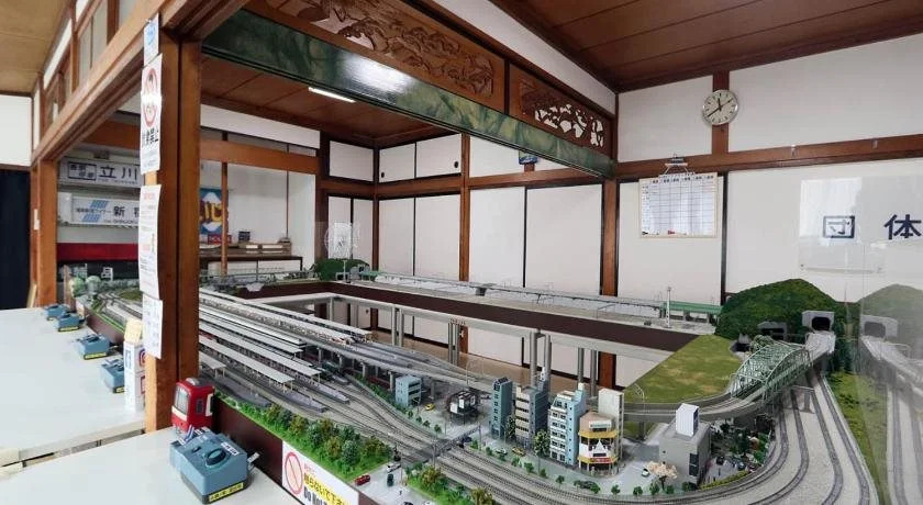 Tetsu no YA Guesthouse for Railfans