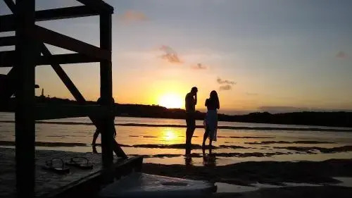 Suíte beira rio 85m praia
