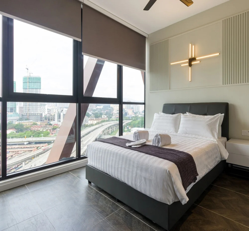 Scarletz Suites Kuala Lumpur, Five Senses