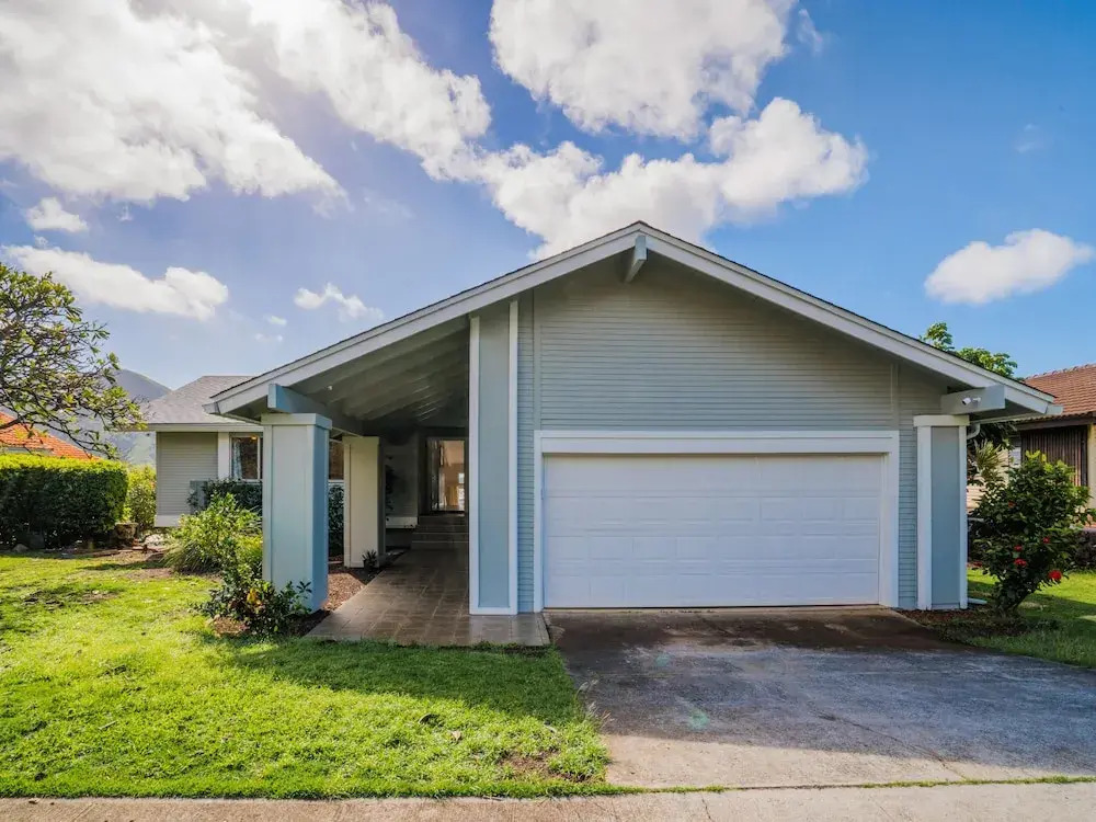 Hawaii Kai 4br W/ Wraparound Lanai & Ocean Views 4 Bedroom Home