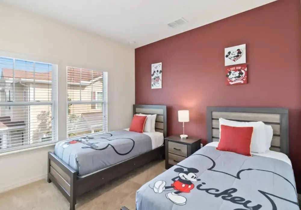 4/3 Townhouse Near Disney!!