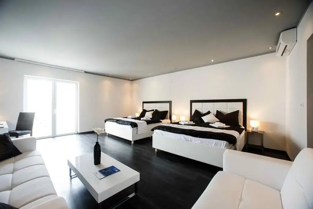 The suites - Small Luxury Living