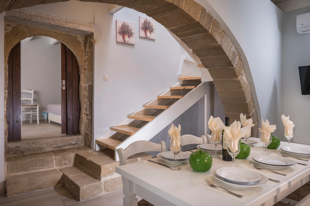 Spilia Village Hotel & Villas