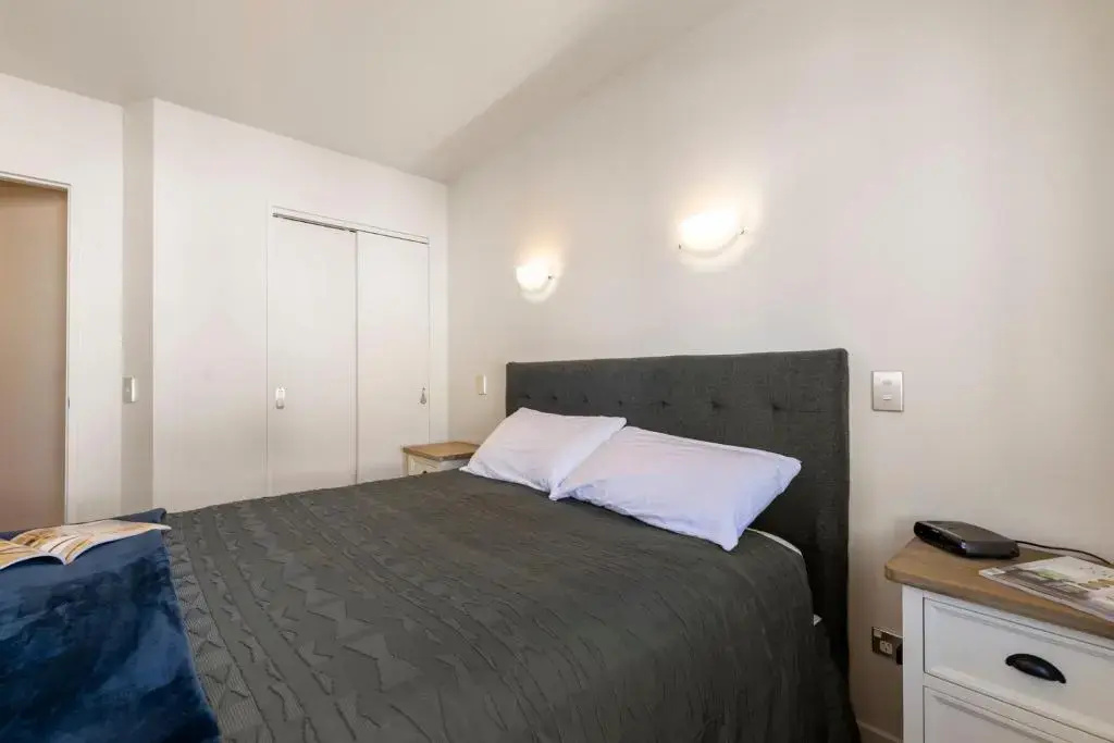 The Lake Life - Taupo Central Holiday Apartment
