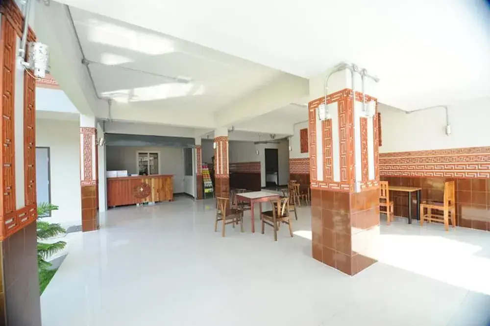 Pool Front Hostel