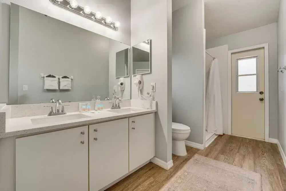 9 Mi to Disney: Themed Rooms & Private Pool!
