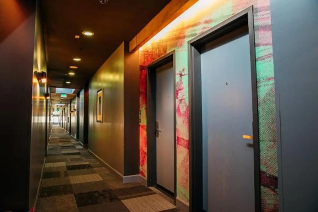 BLVD Hotel and Studios Universal-Hollywood, an Ascend Collection Hotel