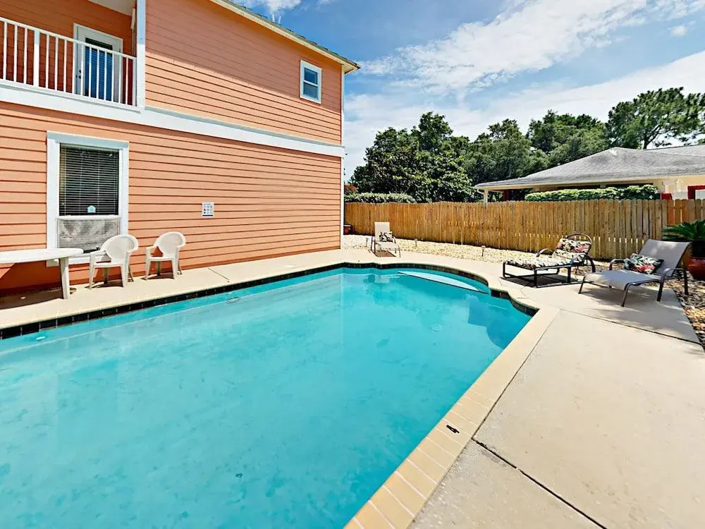 13 Hatchew Home 4 Bedrooms 3 Bathrooms Home