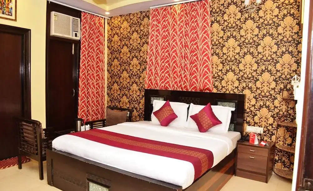Hotel Jinendra Inn