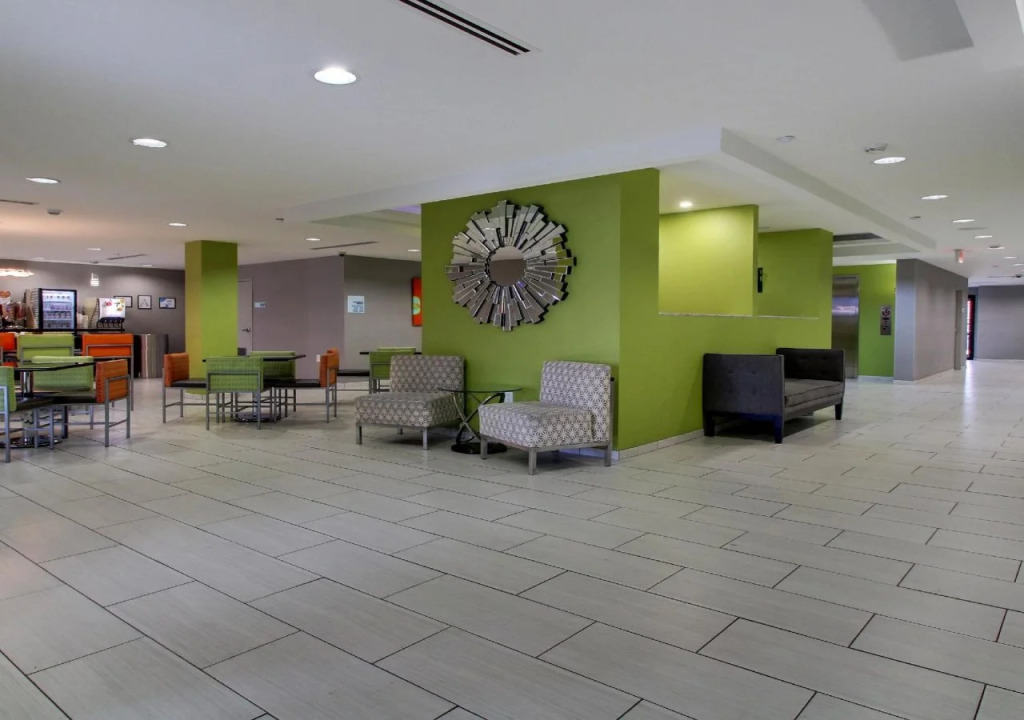 Holiday Inn Express & Suites Jackson Downtown - Coliseum by IHG