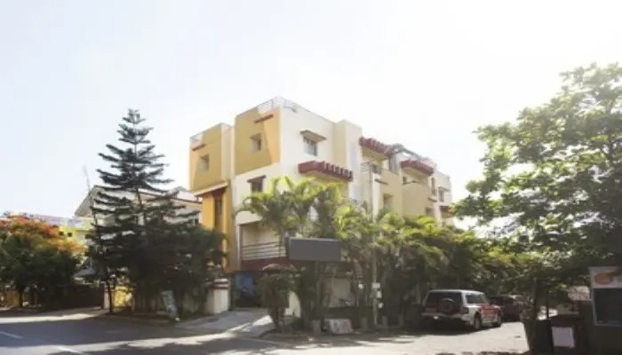 Shree Swami Apartment By OYO Rooms