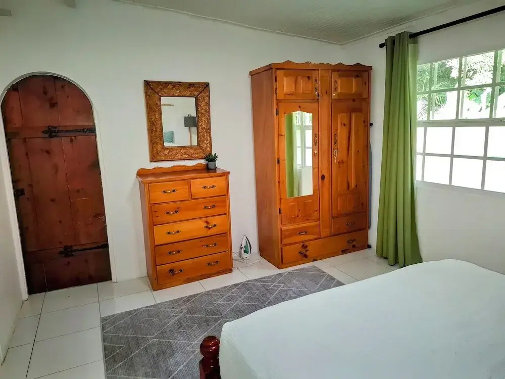 Lornas Cottage