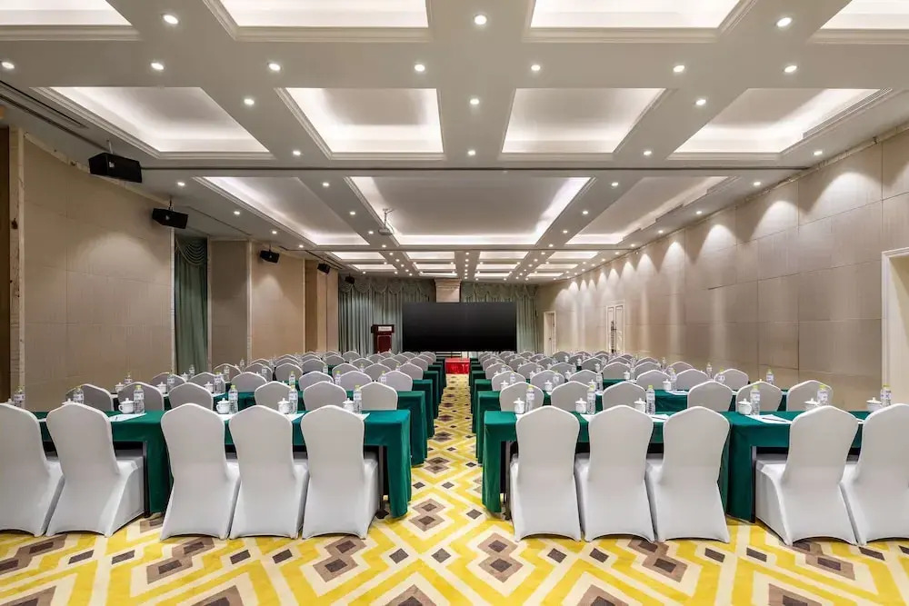 Ramada Encore Wyndham Nanning City Center