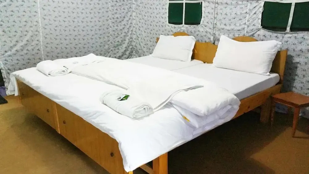 Dowa Deluxe Camp