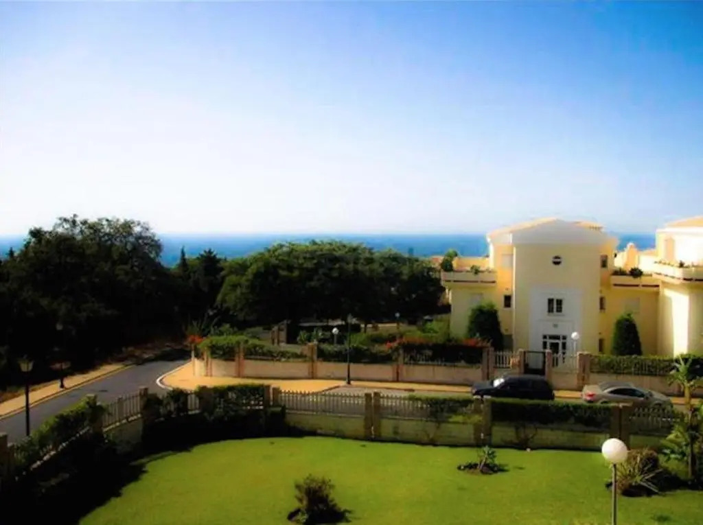 CABOPINO, Las Mimosas