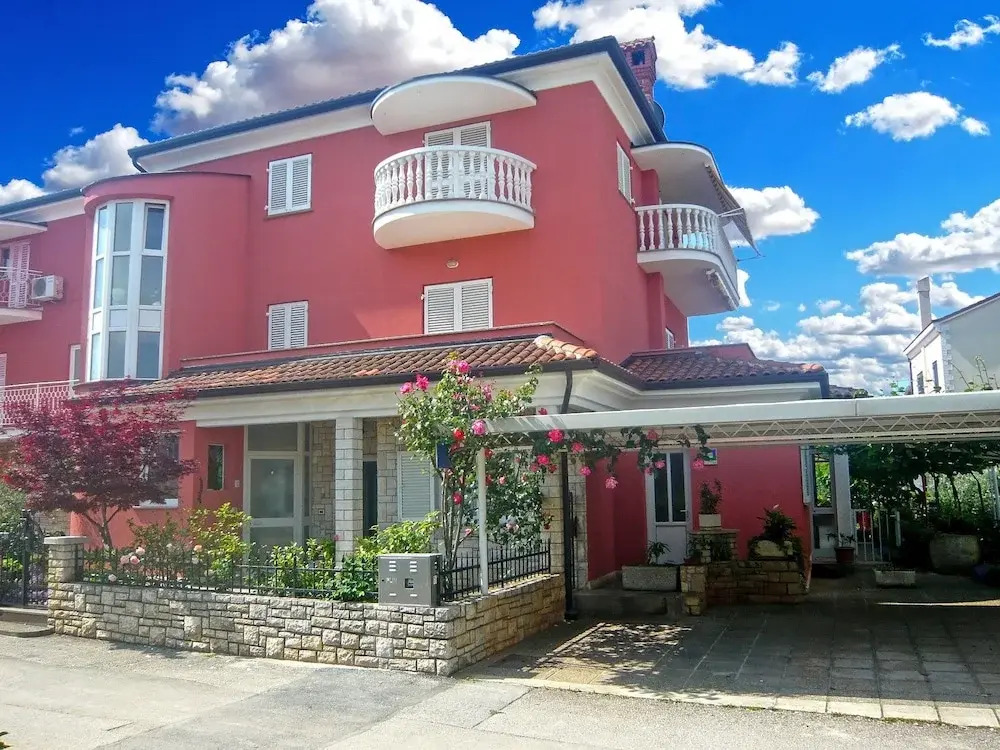 Apartment 356