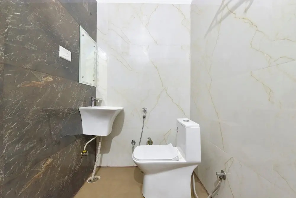 FabHotel Shivansh