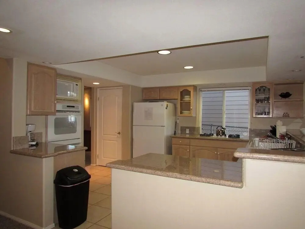 032 - Lakefront Village Escape - Big Bear Getaway