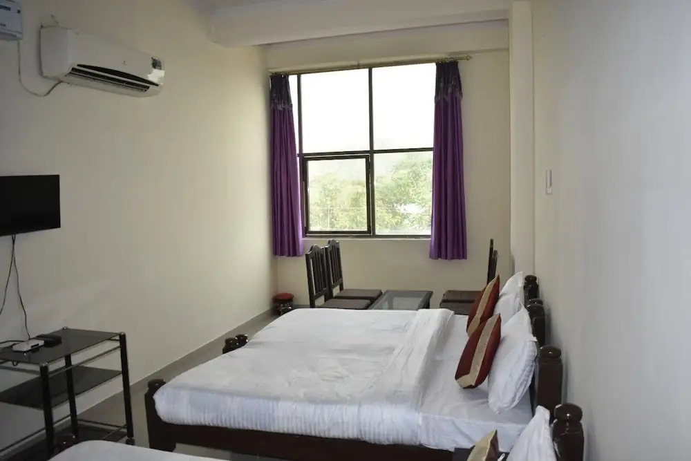 Hotel Green View