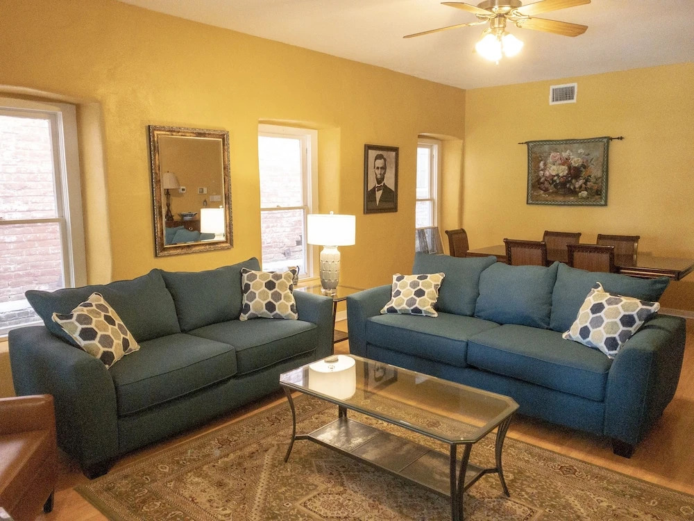 Schmitz Bed & Breakfast