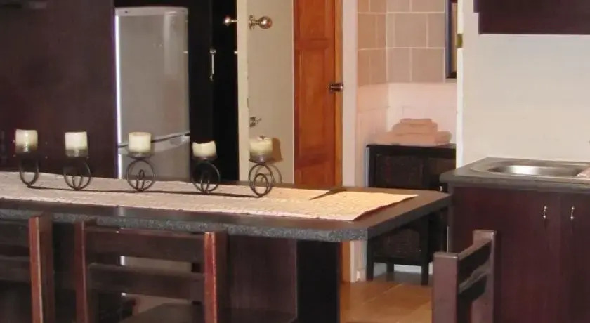Aristea Cottage