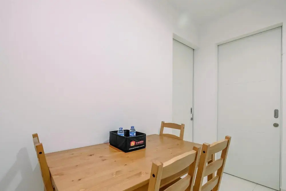 Homey 2BR Sentul Tower Apartment near SICC