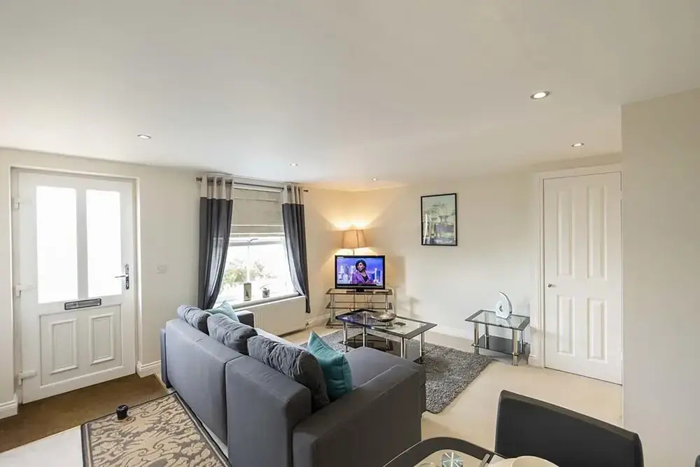 Alexandra Terrace Suite by Paymán Club