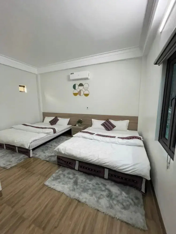 Nhím Hotel MC - by BAY LUXURY