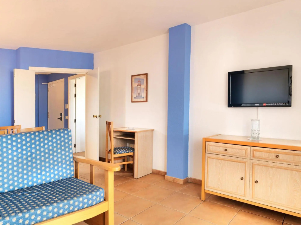 Spacious holiday home in Playa de las Americas with pool