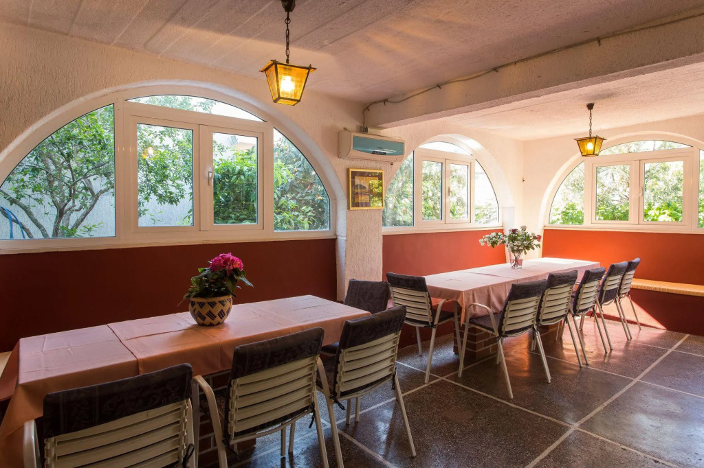 Guest House J&J