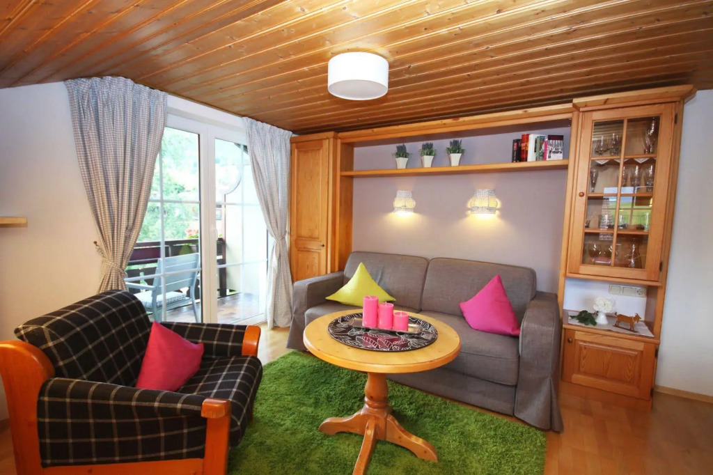 HAUS Susanne - TOP-Ferienwohnungen - SOMMER-Bergbahn inklusive