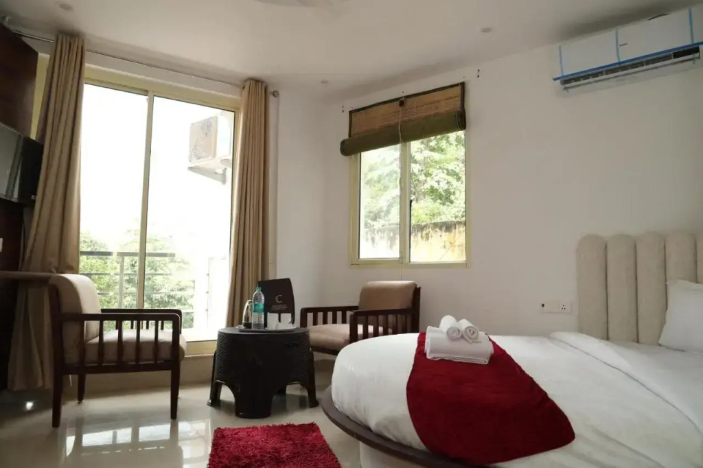 Aroha By Rishikesh-Swimming Pool & Spa