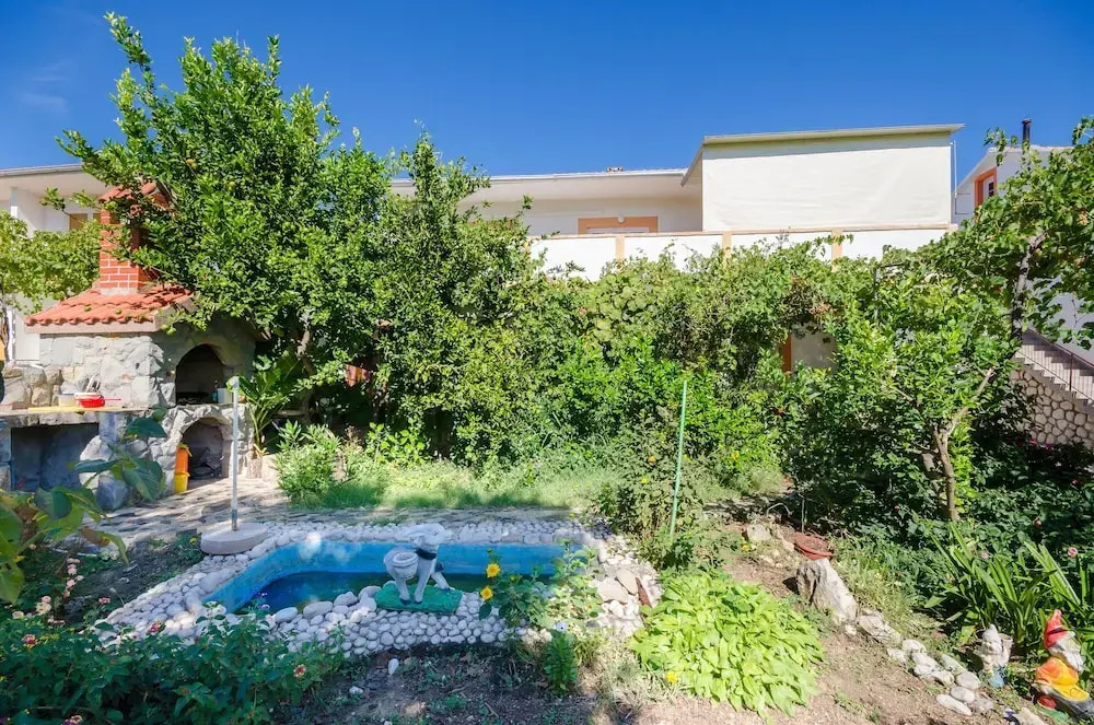 Apartments Elvira
