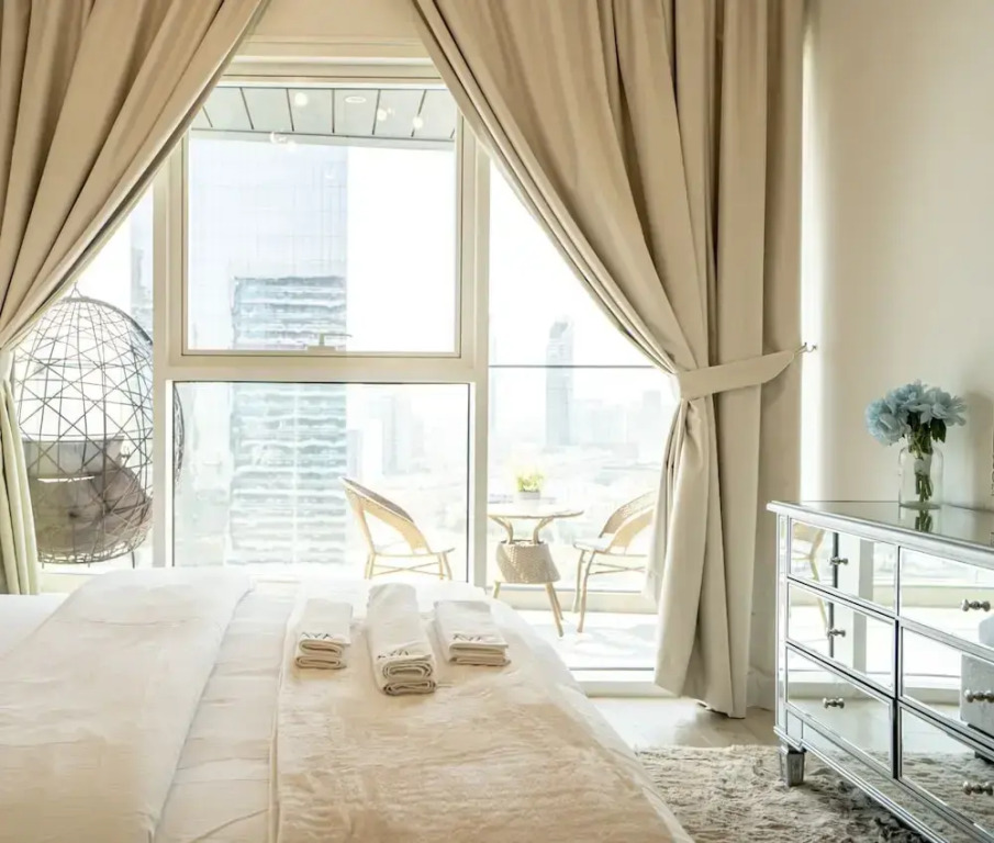 Aya - Elegant 1BR Retreat In The Heart Of JVC