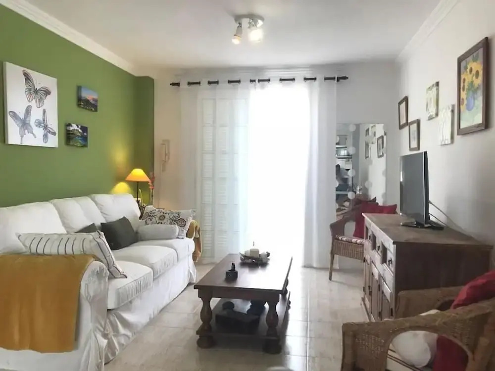 The Cozy Corner Apartment, Primera Línea con Vistas al Mar