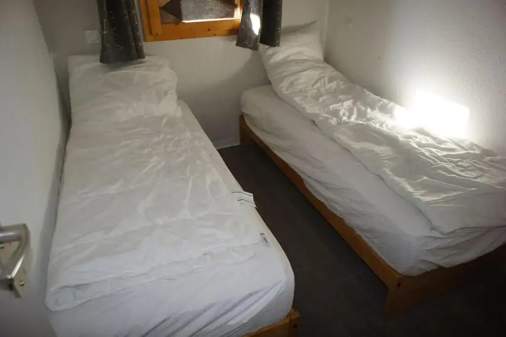 Nice appartment for 6 to 8 people ski in and out in Courchevel