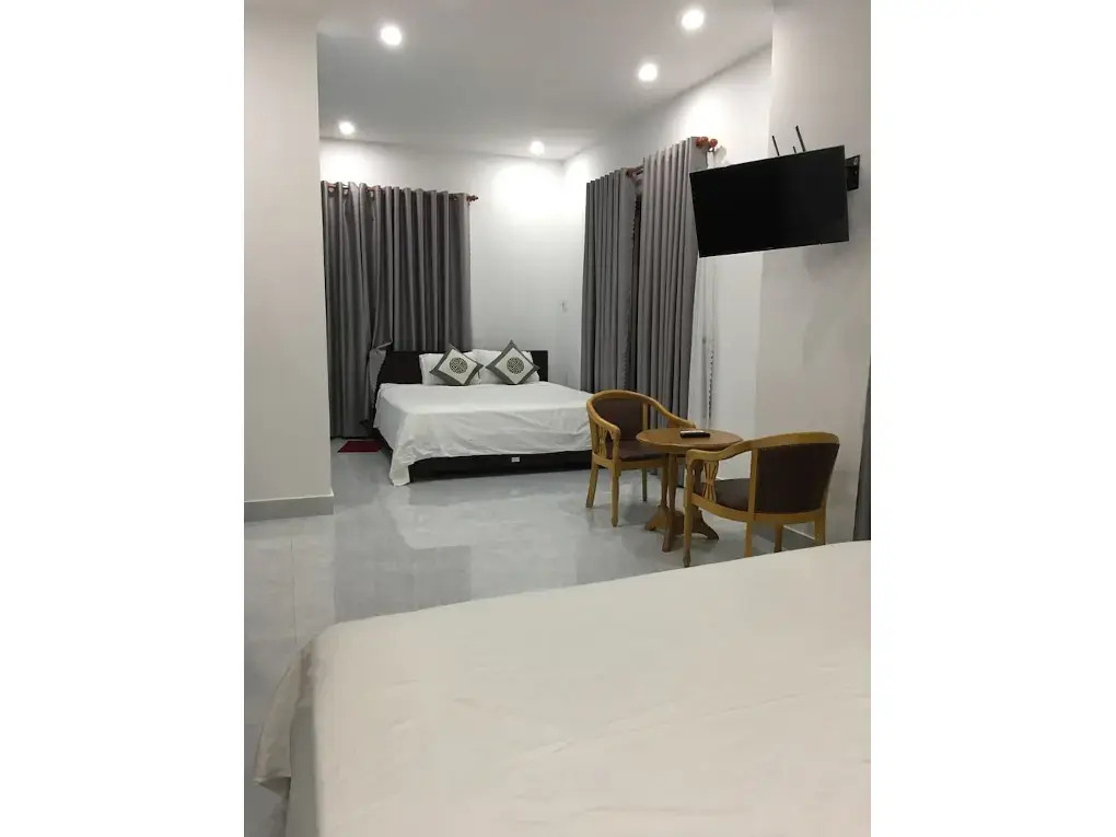 Happy Monkey Hostel
