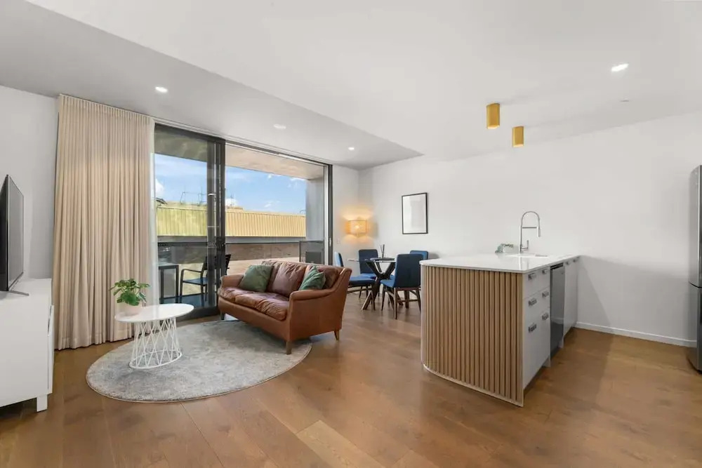 Experience Elegance in This Chic 1-bed Unit