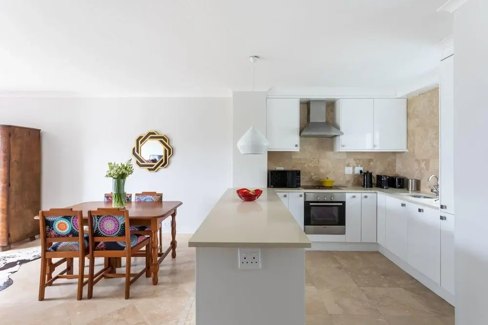Unique City View Apartment in De Waterkant 207 DWP