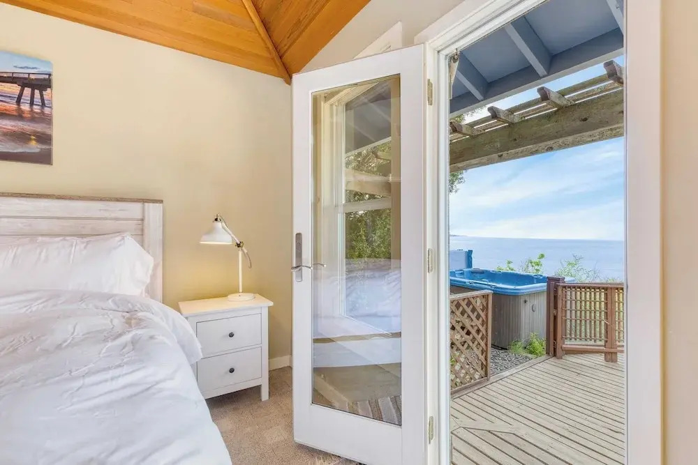 Barranco by Avantstay Stairway to Beach + Views