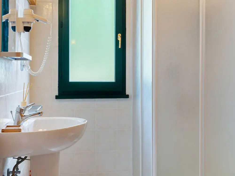 Alluring Cottage in San Ginesio with Swimming Pool
