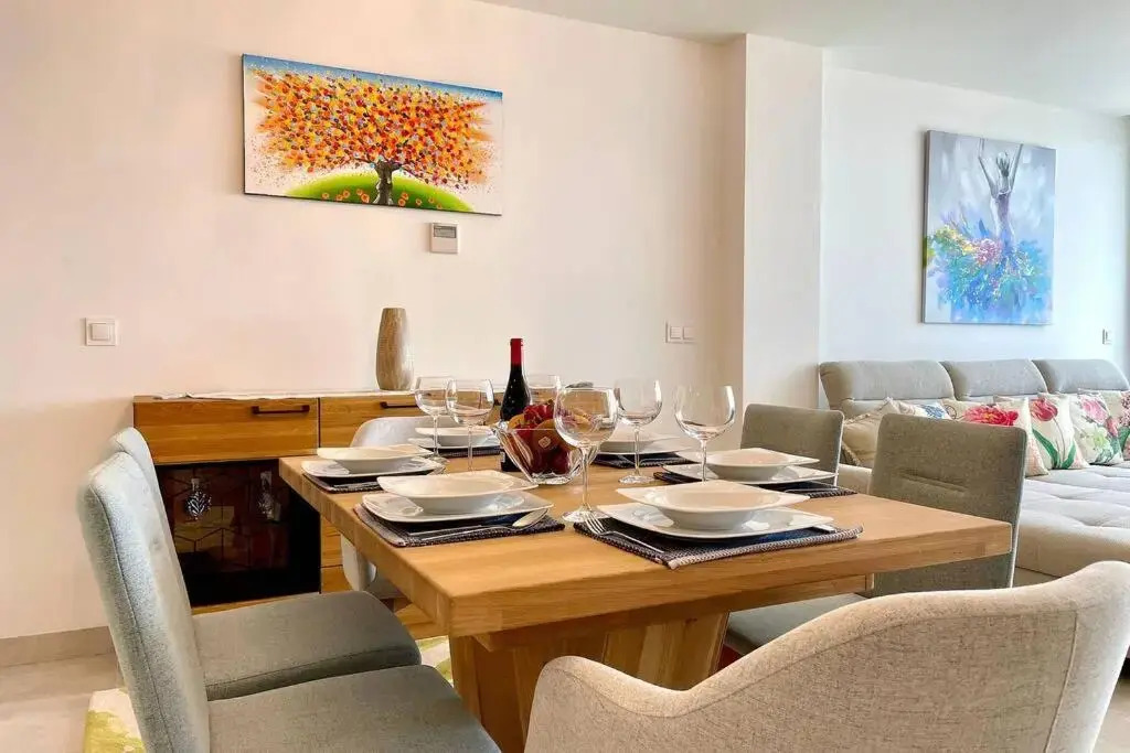 Sea View at Casa Banderas La Cala 3 bed Luxurious holiday home Padel & Gym