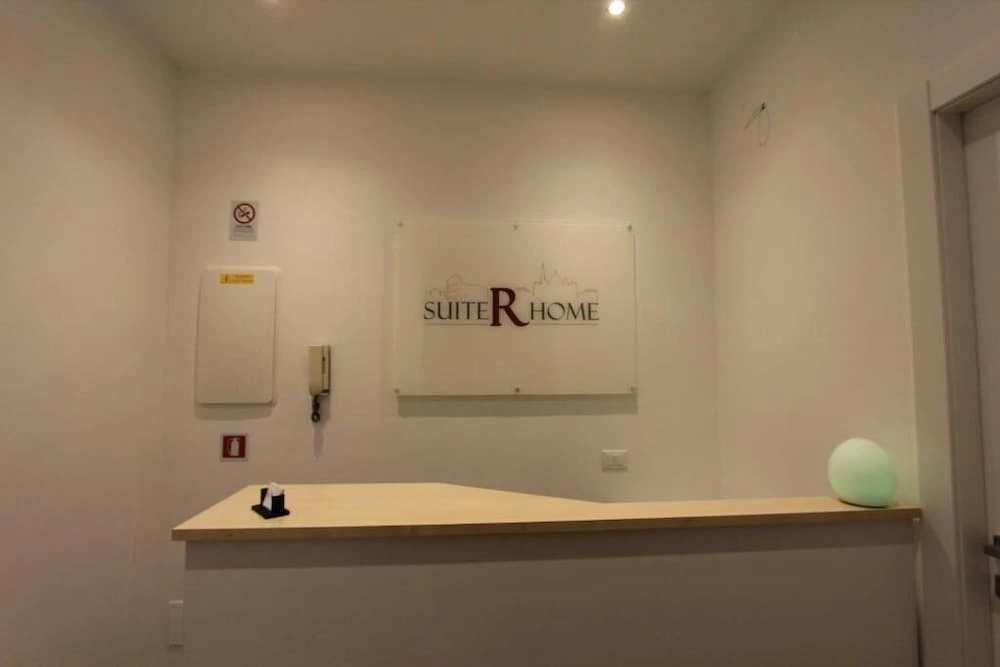 SuiteRhome